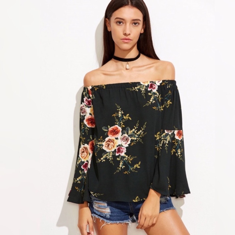 Floral Off Shoulder Flare Sleeve Top - Picture 2 of 8